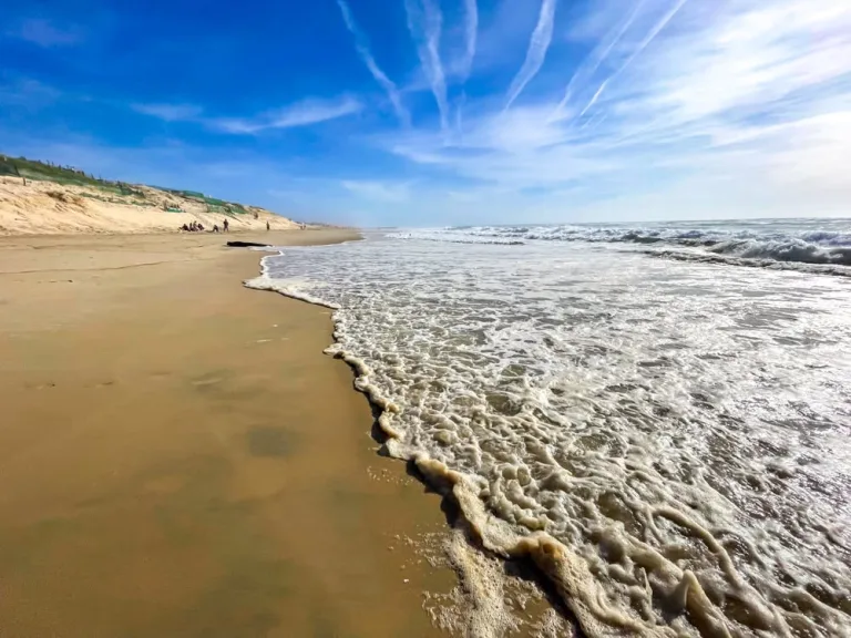 Plage de Mimizan déserte